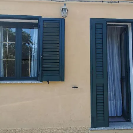 Casa D'ambra In Centro A Pochi Passi Dal Mare San Teodoro (Sardinia)